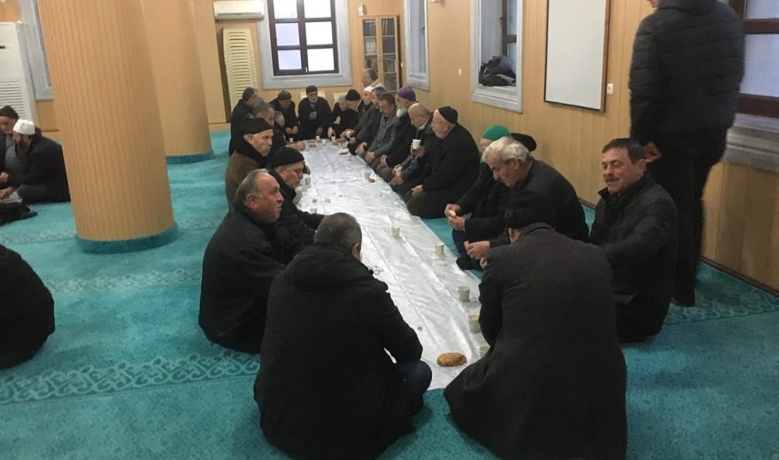 Sinop Türkeli İlçe Müftülüğü tarafından başlatılan “Ailecek Sabah Namazında Buluşuyoruz”