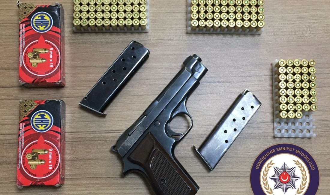 Gümüşhane’de alacaklısının evine silah zoruyla girmeye çalışan şahıs polis ekiplerince