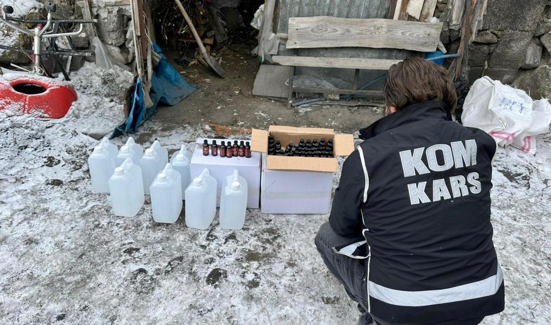 Kars’ta yılbaşı öncesi KOM ekiplerince düzenlenen operasyonda merdiven altında üretilen