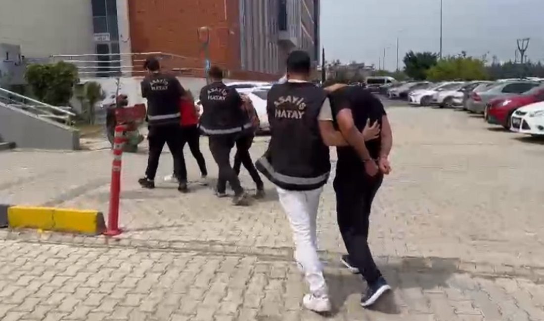 Hatay’ın Dörtyol ve İskenderun ilçelerinde aranan şahıslara yönelik yapılan çalışmada