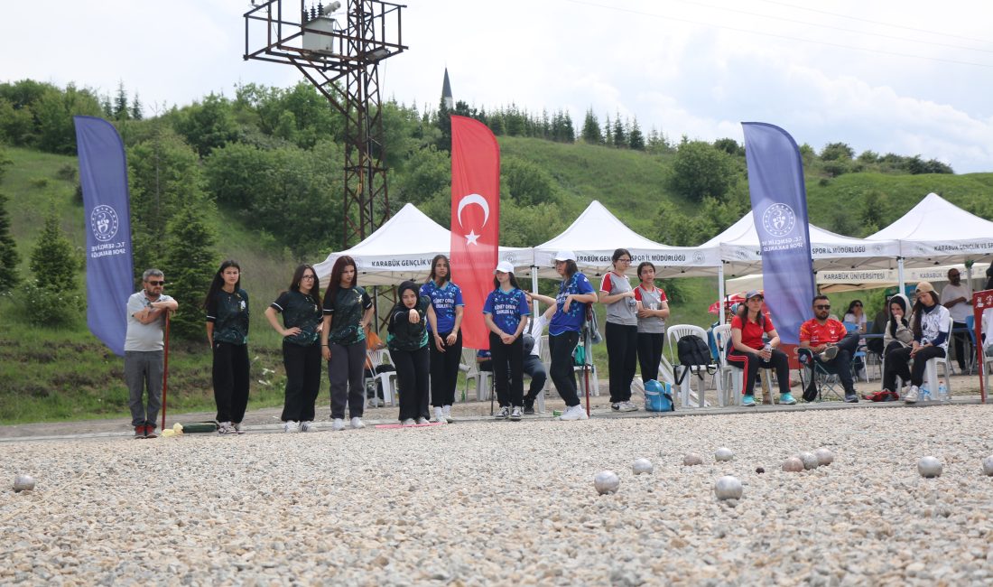 Karabük’ün ilk kez ev sahipliği yaptığı, Okul Sporları Bocce (volo-petank)