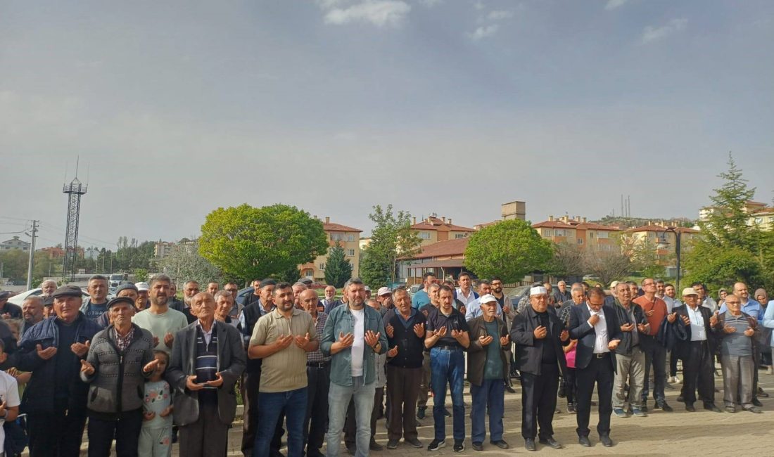 Kütahya’nın Emet ilçesinde hac farizasını yerine getirmek üzere kutsal topraklara