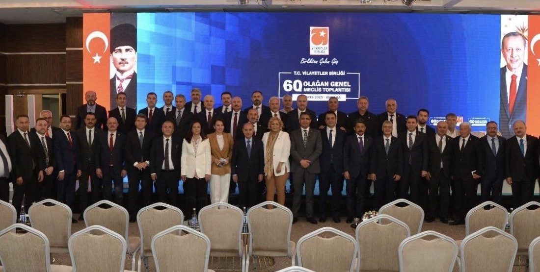 Bayburt Valisi Mustafa Eldivan, İçişleri Bakan Yardımcısı Mehmet Aktaş’ın başkanlığında