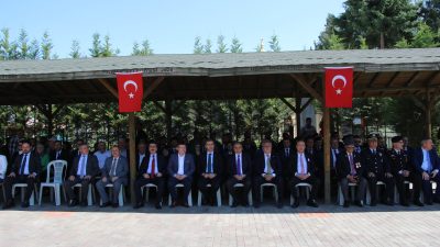 Uşak’ta Kurban Bayramı dolayısıyla, Vali Naci Aktaş ve beraberindeki heyet,