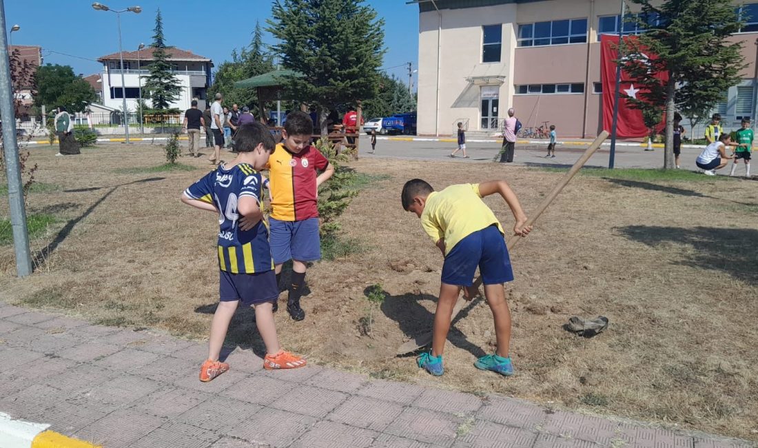 15 Temmuz Demokrasi ve Milli Birlik Günü etkinlikleri çerçevesinde, öğrenciler