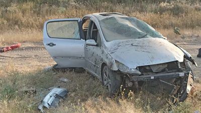 Afyonkarahisar’da bir otomobilin şarampole devrilmesi sonucu meydana gelen trafik kazasında