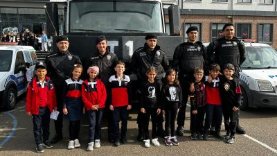 Afyonkarahisar İl Emniyet Müdürü Ahmet Birtan Erol, 2.'inci sınıf öğrencisi