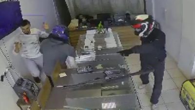 Film sahnelerini aratmayan soygunda 22 milyon TL’lik vurgun 3 dakika