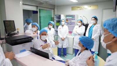 Moğolistan'daki ilk çocuk kemik iliği nakli Türk ve Moğol hekim