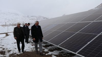 Erzurum'da Oltu ilçe Belediyesi elektrik ihtiyacını karşılamak amacıyla güneş enerjisi