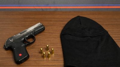 Malatya'da bir kuyumcuya yönelik silahlı soygun girişimine karışan 3 şüpheli