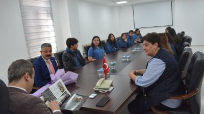 Muğla’nın Köyceğiz ilçesinde Anadolu Lisesi bünyesinde hazırlanan bilimsel içerikleri ile