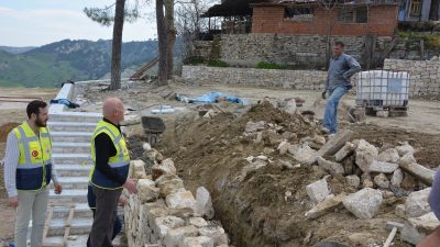 Babadağ Belediye Başkanı Murat Kumral, ilçeye kazandırılacak yeni sosyal tesislerde