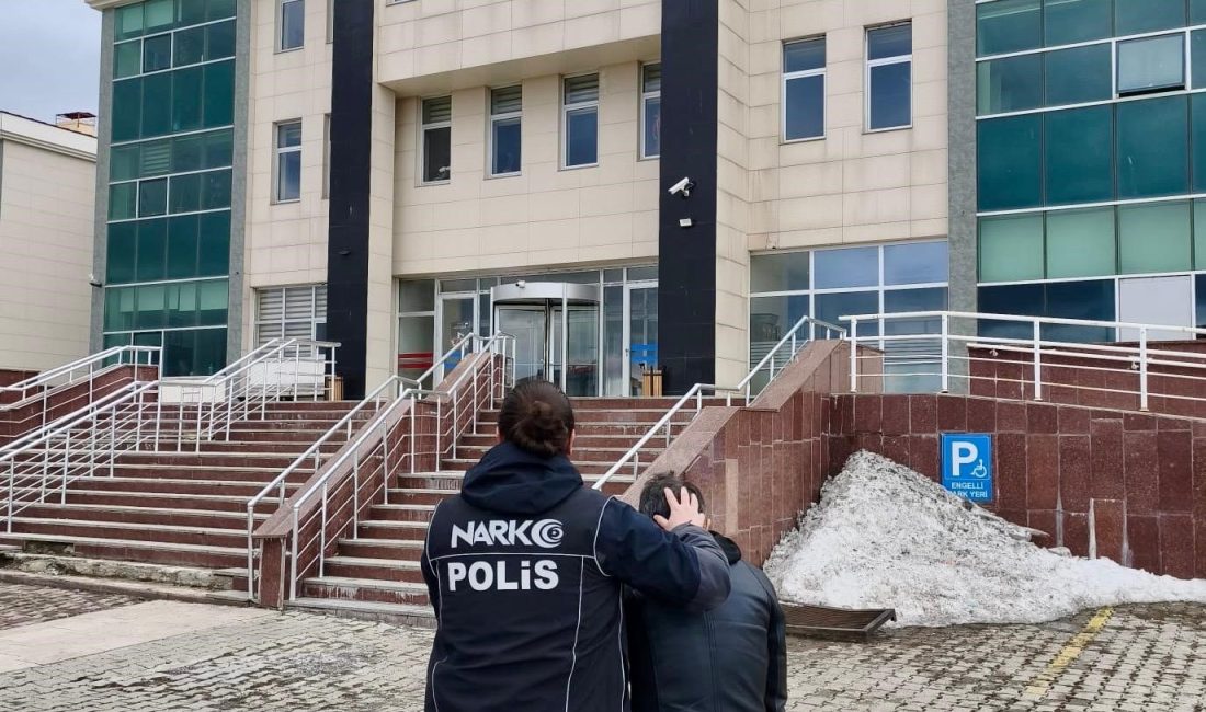 Kars’ta uyuşturucu ile mücadele kapsamında yürütülen çalışmalar aralıksız sürerken, sokak