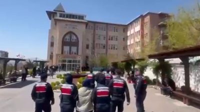 Kahramanmaraş'ta karısını tabanca ile vuran koca tutuklanarak cezaevine teslim edildi.