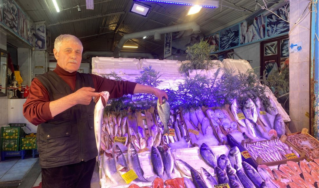 Denizlerde su ürünleri avcılığına yönelik dönemsel yasak uygulaması başlarken, Eskişehir'deki