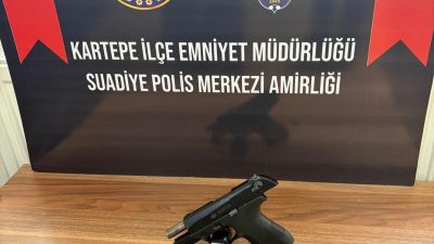 Kocaeli'de seyir halindeki araçtan ateş açılması neticesinde bir kişi tutuklanırken,