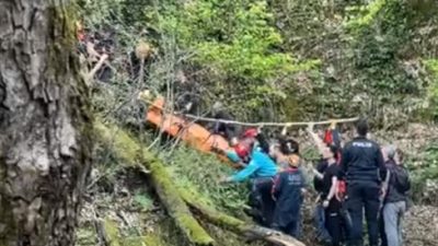 Bursa'nın Yıldırım ilçesinde dere yatağında erkek cesedi bulundu. Bulunan kişinin