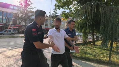 Bursa'nın İnegöl ilçesinde kimlik kontrolü yapan polisten kaçan şüpheli, nefes