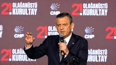 Özgür Özel, son kez CHP Grup kürsüsüne çıktı. Bugün kürsüye